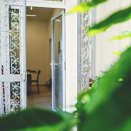 아파트 Am-spezia Hospital Area, 2 Stops From The Center *